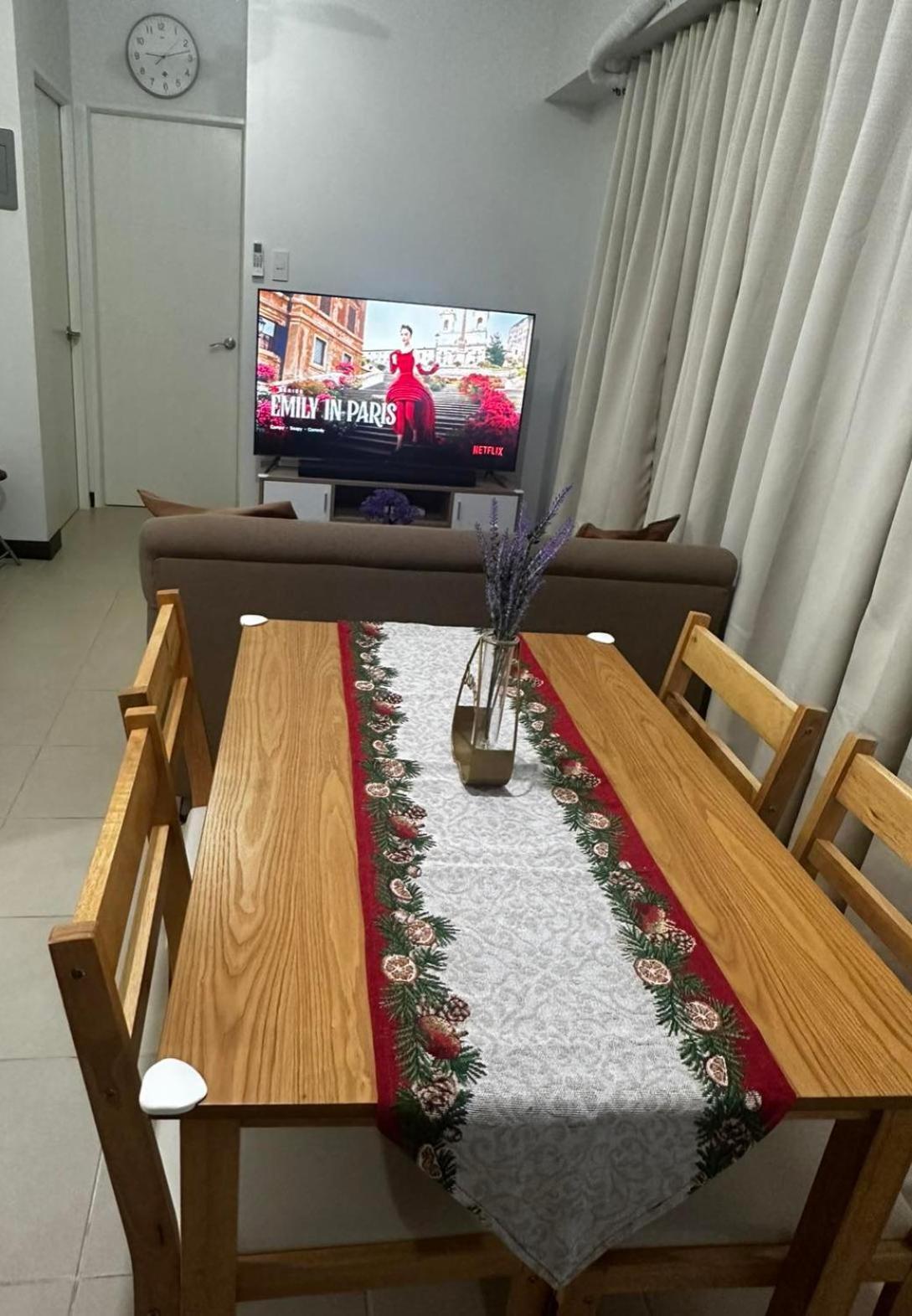 2 Bedroom Condo Unit Near Sm Bf & Naia At The Atherton By Dmci With 2 Balcony Paranaque City Экстерьер фото